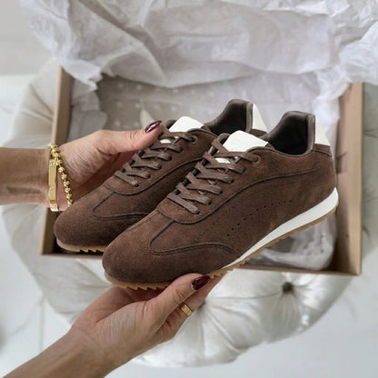 TENIS ZADI